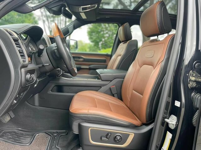 Ram 1500 2021 в Чернигове на Automoto.ua Черный Ram 1500, объемом двигателя 5.7 л и пробегом 25 тыс. км за 36000 $, фото 7 на Automoto.ua