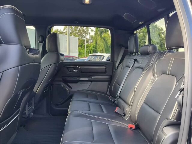 Ram 1500 2022 в Черкассах на Automoto.ua Черный Ram 1500, объемом двигателя 5.7 л и пробегом 19 тыс. км за 20400 $, фото 12 на Automoto.ua