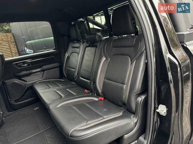 Чорний Ram 1500, об'ємом двигуна 6.2 л та пробігом 34 тис. км за 123000 $, фото 21 на Automoto.ua