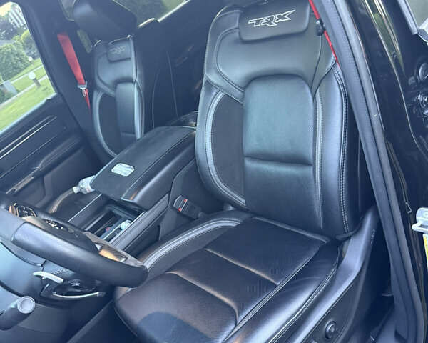 Черный Ram 1500, объемом двигателя 6.2 л и пробегом 30 тыс. км за 135000 $, фото 9 на Automoto.ua