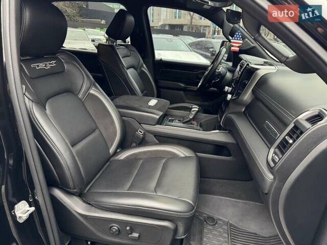 Чорний Ram 1500, об'ємом двигуна 6.2 л та пробігом 34 тис. км за 123000 $, фото 42 на Automoto.ua