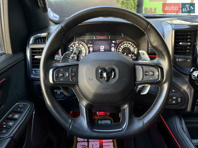 Черный Ram 1500, объемом двигателя 6.2 л и пробегом 43 тыс. км за 123000 $, фото 22 на Automoto.ua