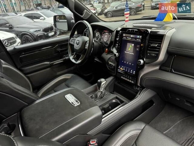 Чорний Ram 1500, об'ємом двигуна 6.2 л та пробігом 34 тис. км за 123000 $, фото 46 на Automoto.ua