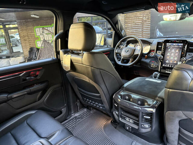 Черный Ram 1500, объемом двигателя 6.2 л и пробегом 43 тыс. км за 123000 $, фото 46 на Automoto.ua