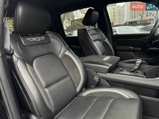 Чорний Ram 1500, об'ємом двигуна 6.2 л та пробігом 34 тис. км за 123000 $, фото 44 на Automoto.ua
