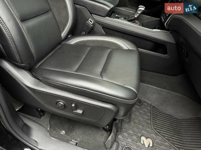 Чорний Ram 1500, об'ємом двигуна 6.2 л та пробігом 34 тис. км за 123000 $, фото 43 на Automoto.ua