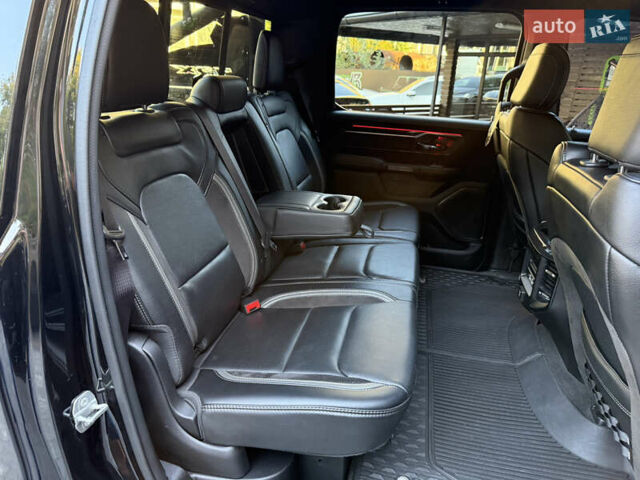 Черный Ram 1500, объемом двигателя 6.2 л и пробегом 43 тыс. км за 123000 $, фото 39 на Automoto.ua