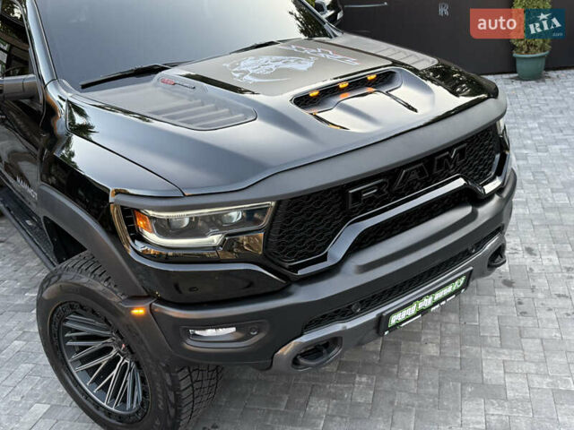 Черный Ram 1500, объемом двигателя 6.2 л и пробегом 43 тыс. км за 123000 $, фото 6 на Automoto.ua