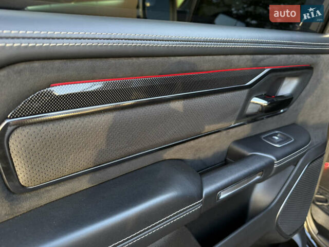 Черный Ram 1500, объемом двигателя 6.2 л и пробегом 43 тыс. км за 123000 $, фото 48 на Automoto.ua