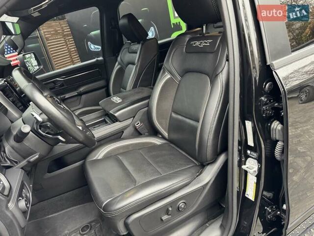Чорний Ram 1500, об'ємом двигуна 6.2 л та пробігом 34 тис. км за 123000 $, фото 15 на Automoto.ua