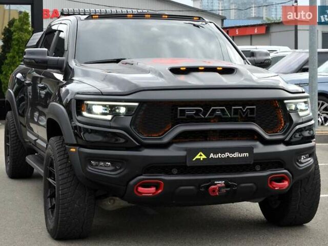 Ram 1500 2023 в Киеве на Automoto.ua Черный Ram 1500, объемом двигателя 6.2 л и пробегом 24 тыс. км за 155000 $, фото 19 на Automoto.ua