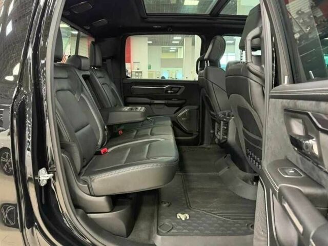 Чорний Ram 1500, об'ємом двигуна 6.2 л та пробігом 13 тис. км за 66900 $, фото 13 на Automoto.ua