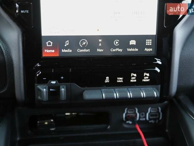 Ram 1500 2023 в Киеве на Automoto.ua Черный Ram 1500, объемом двигателя 5.65 л и пробегом 54 тыс. км за 75000 $, фото 23 на Automoto.ua