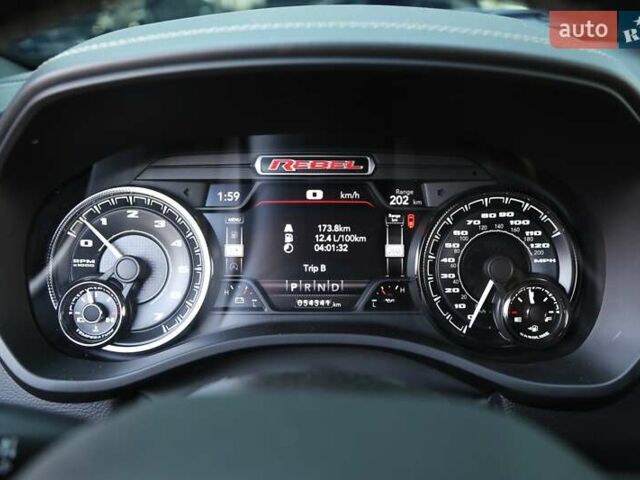 Ram 1500 2023 в Киеве на Automoto.ua Черный Ram 1500, объемом двигателя 5.65 л и пробегом 54 тыс. км за 75000 $, фото 17 на Automoto.ua