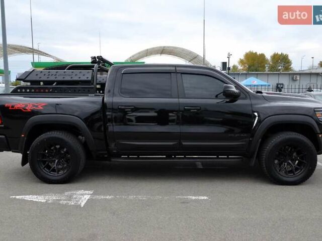 Ram 1500 2023 в Киеве на Automoto.ua Черный Ram 1500, объемом двигателя 6.2 л и пробегом 24 тыс. км за 155000 $, фото 33 на Automoto.ua