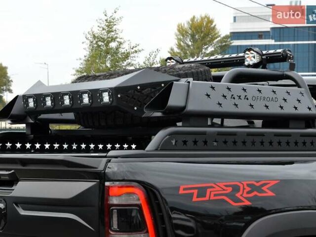 Ram 1500 2023 в Киеве на Automoto.ua Черный Ram 1500, объемом двигателя 6.2 л и пробегом 24 тыс. км за 155000 $, фото 18 на Automoto.ua