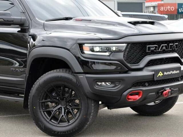 Ram 1500 2023 в Киеве на Automoto.ua Черный Ram 1500, объемом двигателя 6.2 л и пробегом 24 тыс. км за 155000 $, фото 3 на Automoto.ua