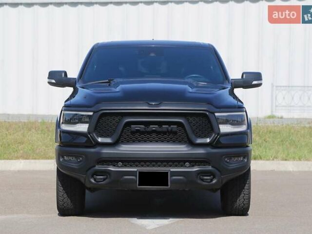 Ram 1500 2023 в Киеве на Automoto.ua Черный Ram 1500, объемом двигателя 5.65 л и пробегом 54 тыс. км за 75000 $, фото 1 на Automoto.ua