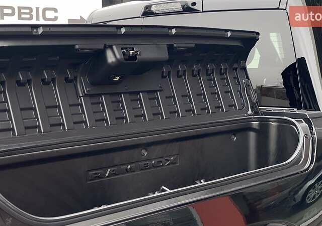 Черный Ram 1500, объемом двигателя 3 л и пробегом 2 тыс. км за 106488 $, фото 10 на Automoto.ua