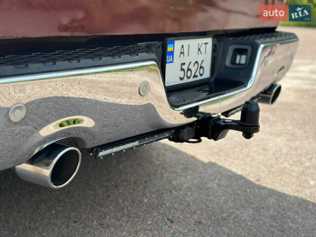 Красный Ram 1500, объемом двигателя 5.65 л и пробегом 220 тыс. км за 22000 $, фото 10 на Automoto.ua