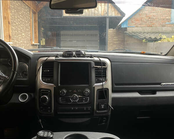 Красный Ram 1500, объемом двигателя 5.65 л и пробегом 110 тыс. км за 27997 $, фото 11 на Automoto.ua