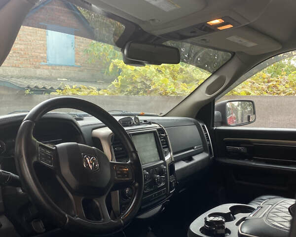 Красный Ram 1500, объемом двигателя 5.65 л и пробегом 110 тыс. км за 27997 $, фото 10 на Automoto.ua