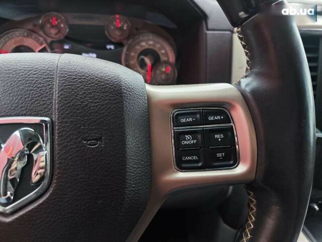 Ram 1500 2016 у Києві на Automoto.ua Ram 1500, об'ємом двигуна 5.7 л та пробігом 74 тис. км за 39990 $, фото 16 на Automoto.ua