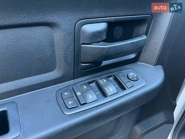 Сірий Ram 1500, об'ємом двигуна 5.65 л та пробігом 90 тис. км за 23990 $, фото 15 на Automoto.ua