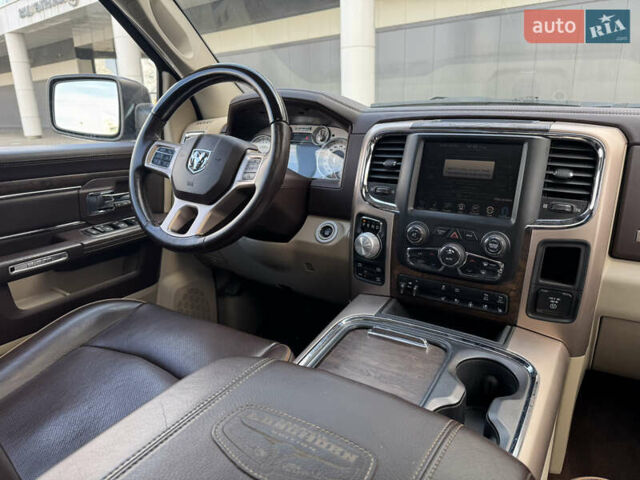 Серый Ram 1500, объемом двигателя 5.65 л и пробегом 77 тыс. км за 39900 $, фото 21 на Automoto.ua