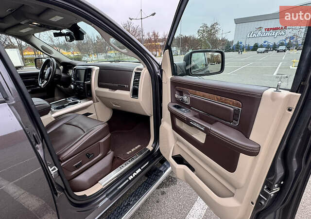 Сірий Ram 1500, об'ємом двигуна 5.66 л та пробігом 78 тис. км за 36500 $, фото 52 на Automoto.ua