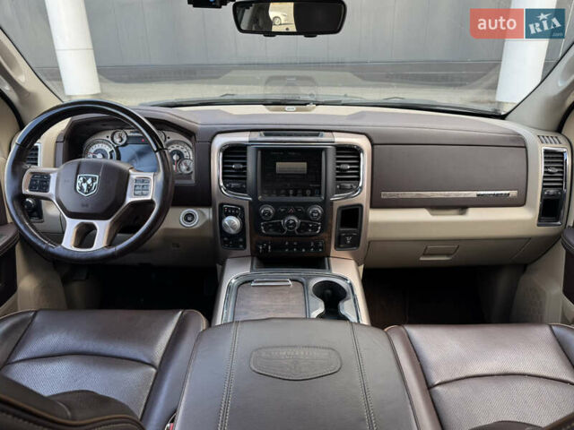 Серый Ram 1500, объемом двигателя 5.65 л и пробегом 77 тыс. км за 39900 $, фото 22 на Automoto.ua