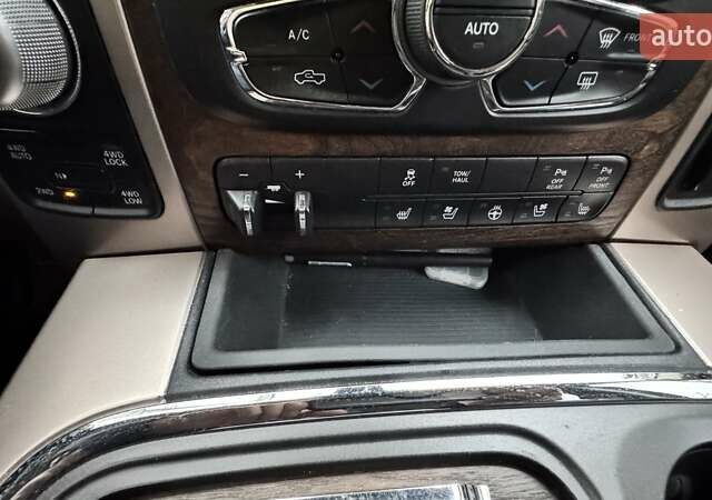 Сірий Ram 1500, об'ємом двигуна 5.66 л та пробігом 78 тис. км за 36500 $, фото 16 на Automoto.ua