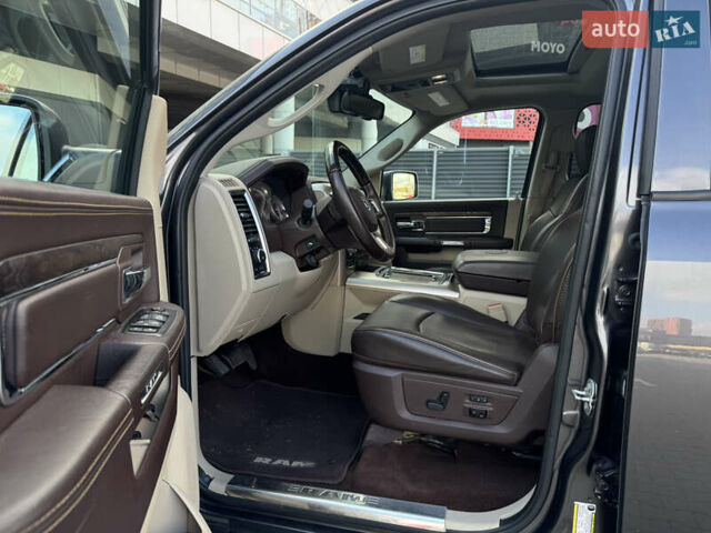 Серый Ram 1500, объемом двигателя 5.65 л и пробегом 77 тыс. км за 39900 $, фото 17 на Automoto.ua