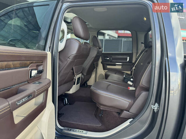 Серый Ram 1500, объемом двигателя 5.65 л и пробегом 77 тыс. км за 39900 $, фото 18 на Automoto.ua