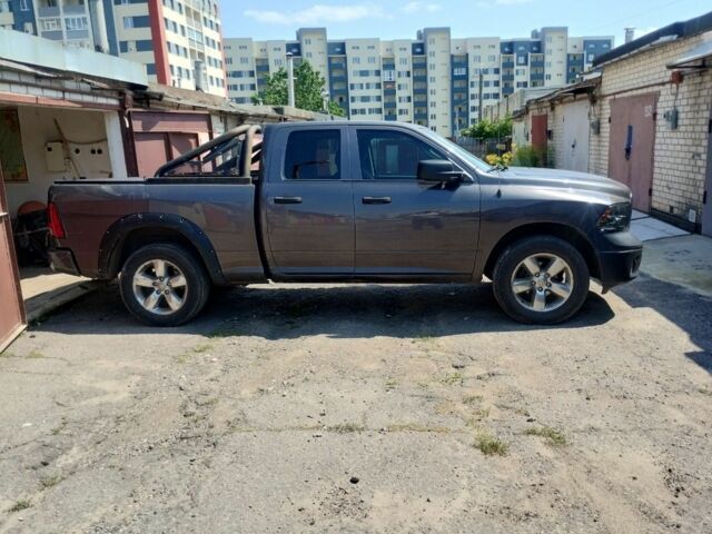 Серый Ram 1500, объемом двигателя 3.6 л и пробегом 89 тыс. км за 22600 $, фото 3 на Automoto.ua