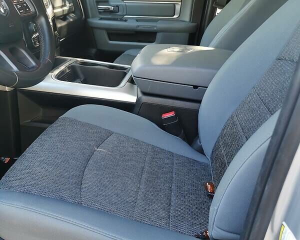 Серый Ram 1500, объемом двигателя 5.7 л и пробегом 111 тыс. км за 28218 $, фото 14 на Automoto.ua