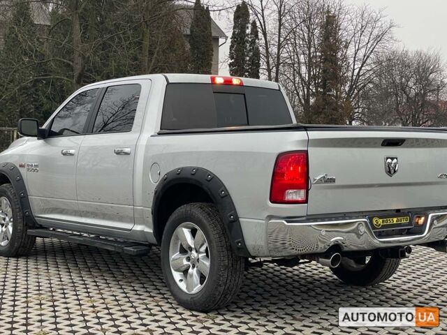 Серый Ram 1500, объемом двигателя 5.7 л и пробегом 135 тыс. км за 32999 $, фото 3 на Automoto.ua