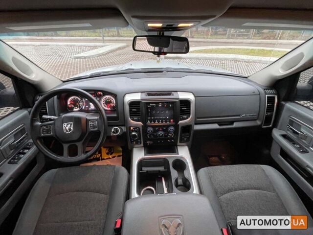 Серый Ram 1500, объемом двигателя 5.7 л и пробегом 135 тыс. км за 32999 $, фото 15 на Automoto.ua