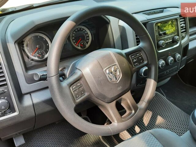 Серый Ram 1500, объемом двигателя 5.7 л и пробегом 17 тыс. км за 36000 $, фото 6 на Automoto.ua
