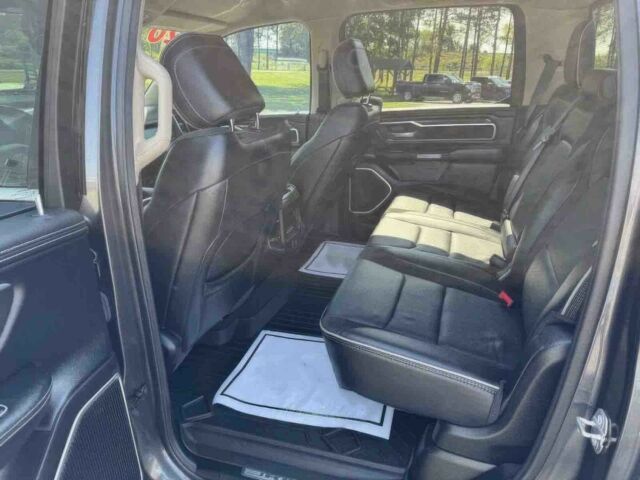 Ram 1500 2020 в Ровно на Automoto.ua Серый Ram 1500, объемом двигателя 5.7 л и пробегом 50 тыс. км за 29400 $, фото 9 на Automoto.ua
