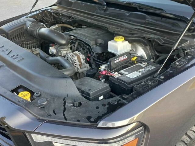 Серый Ram 1500, объемом двигателя 5.7 л и пробегом 205 тыс. км за 32000 $, фото 8 на Automoto.ua