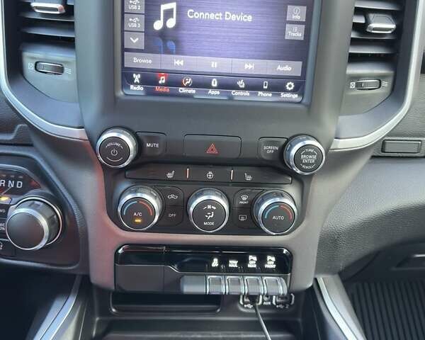 Сірий Ram 1500, об'ємом двигуна 3.6 л та пробігом 58 тис. км за 35000 $, фото 12 на Automoto.ua