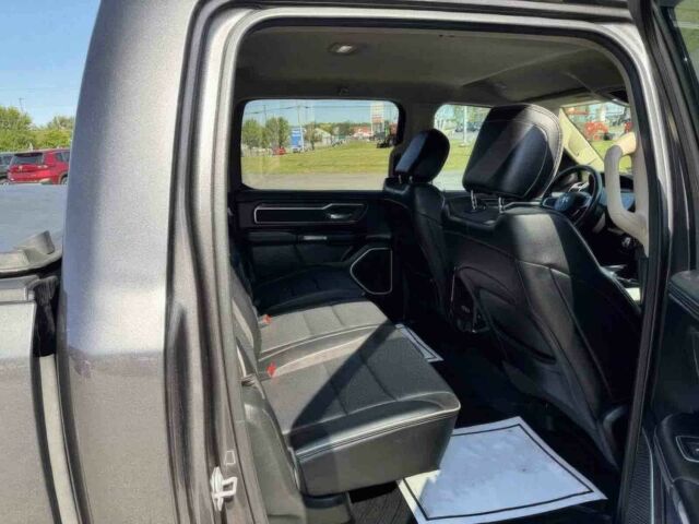 Ram 1500 2020 в Ровно на Automoto.ua Серый Ram 1500, объемом двигателя 5.7 л и пробегом 50 тыс. км за 29400 $, фото 10 на Automoto.ua