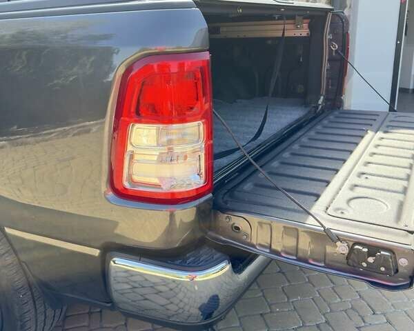 Сірий Ram 1500, об'ємом двигуна 3.6 л та пробігом 58 тис. км за 35000 $, фото 4 на Automoto.ua