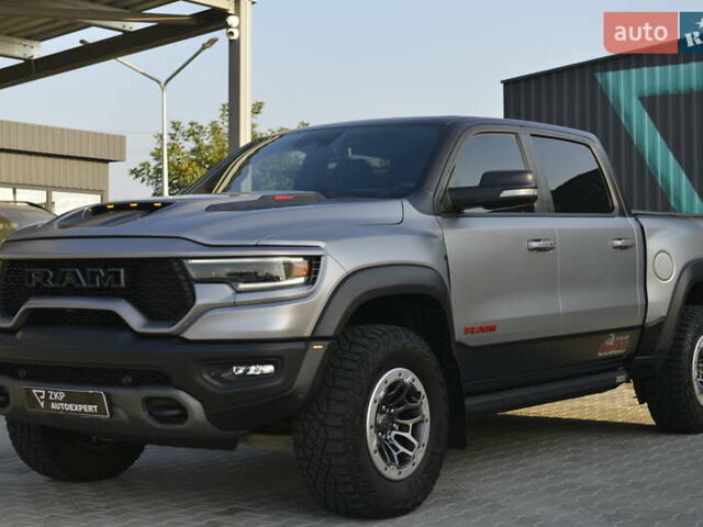 Серый Ram 1500, объемом двигателя 6.17 л и пробегом 26 тыс. км за 125000 $, фото 3 на Automoto.ua