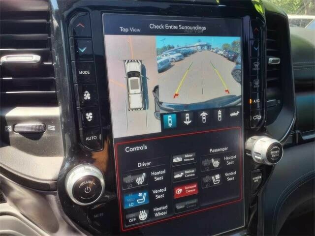 Ram 1500 2021 в Львове на Automoto.ua Серый Ram 1500, объемом двигателя 6.2 л и пробегом 13 тыс. км за 21000 $, фото 10 на Automoto.ua