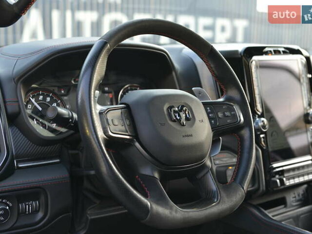 Серый Ram 1500, объемом двигателя 6.17 л и пробегом 26 тыс. км за 125000 $, фото 22 на Automoto.ua