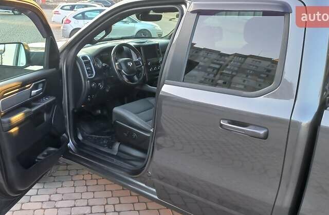 Серый Ram 1500, объемом двигателя 3.6 л и пробегом 66 тыс. км за 32000 $, фото 12 на Automoto.ua