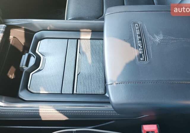 Ram 1500 2021 в Белой Церкве на Automoto.ua Серый Ram 1500, объемом двигателя 2.99 л и пробегом 99 тыс. км за 54990 $, фото 28 на Automoto.ua