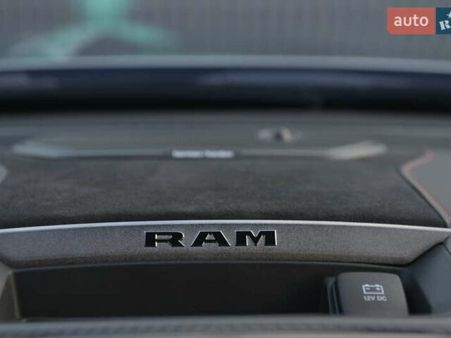 Серый Ram 1500, объемом двигателя 6.17 л и пробегом 26 тыс. км за 125000 $, фото 74 на Automoto.ua